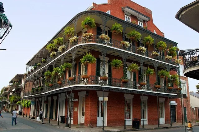 New Orleans French Quarter Walking Tour - Image 1