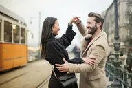Orlando Salsa or Bachata Lesson thumbnail 4