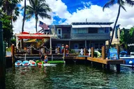 Fort Lauderdale Paddle Board Rental 1.5 Hr thumbnail 3