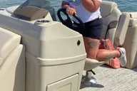 Hilton Head Island Pontoon Boat Rental thumbnail 6