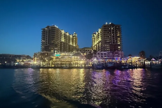 Destin Coastal Tour to Crab Island and Harbor - Image 4