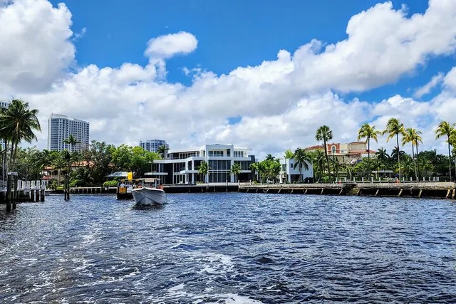 Fort Lauderdale Boat Adventure - Image 6