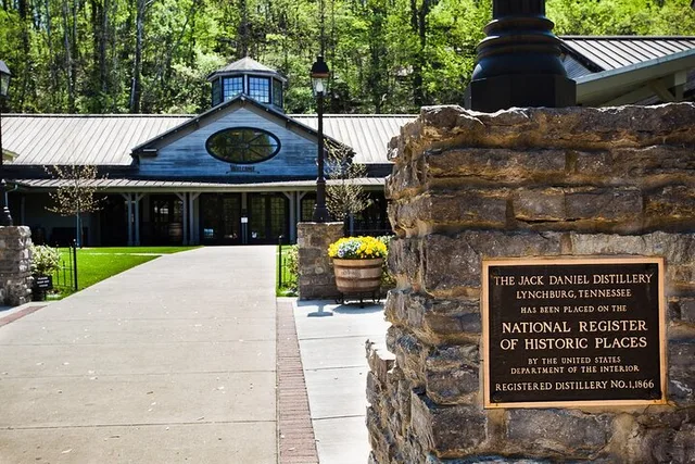 Nashville Jack Daniel's Distillery Tour and Lynchburg Visit - Image 2