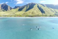 Maui Surf Lessons with Experienced Coaches thumbnail 6