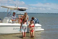 Charleston Private Boat Ride and Beach Excursion thumbnail 1