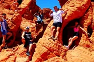 Las Vegas Valley of Fire Guided Tour with Lunch thumbnail 2