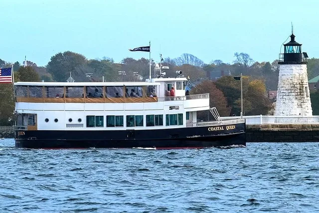 Newport Narragansett Bay Lighthouse Cruise 75 min - Image 1