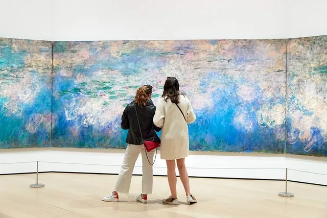 New York City Hop-on Hop-off & MoMA Combo - Image 6