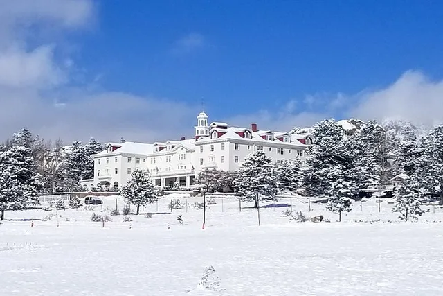 Estes Park Winter Tour in Rocky Mountain National Park - Image 3