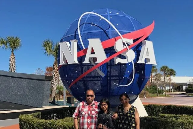 Miami NASA Tour in SUV - Image 1