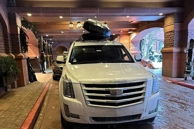 Denver to Aspen Snowmass Private Car Service - Image 4