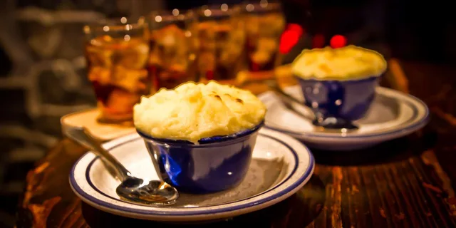San Diego Gaslamp Quarter Food and Drink Tour - Image 2