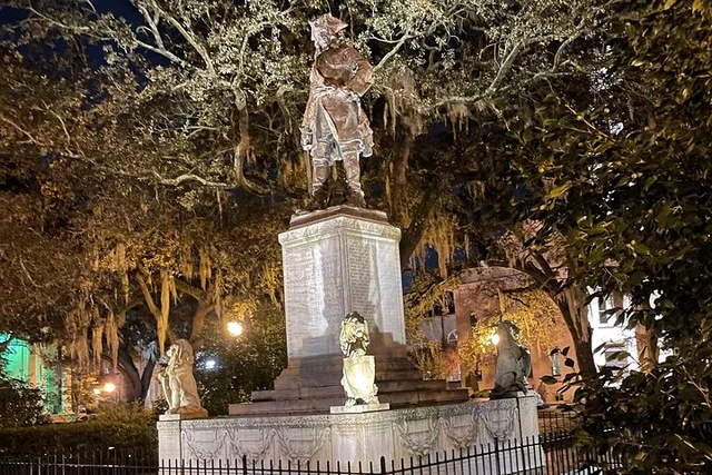 Savannah Historic District Van Tour - Image 6