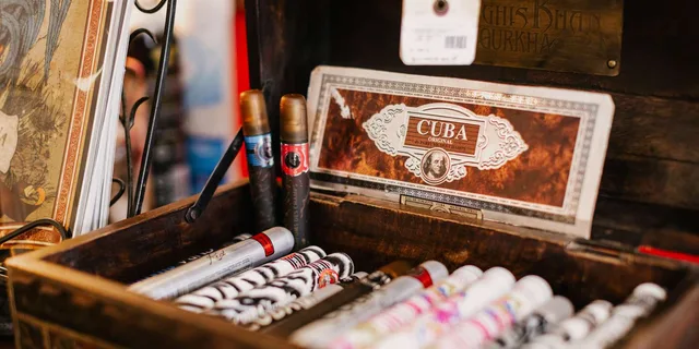 Miami Little Havana Walking Tour - Image 6