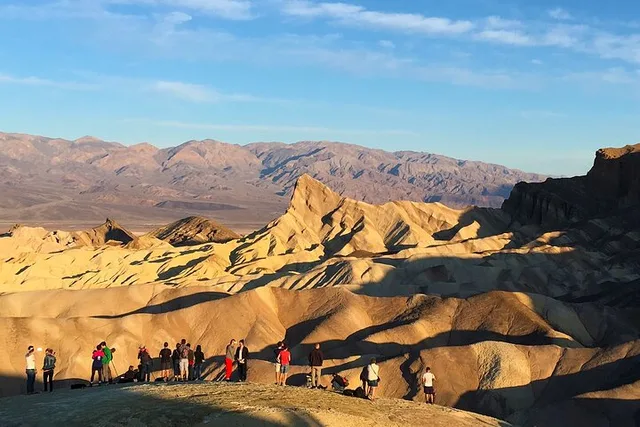 Death Valley Sunrise and Stargazing Day Tour - Image 6