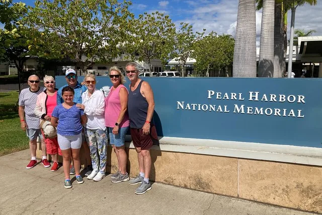Honolulu USS Arizona Memorial and Mighty MO Tour - Image 6