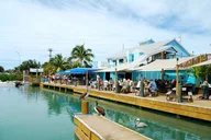 Key West Tiki Bar Crawl by Boat thumbnail 3