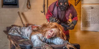 Hollywood Medieval Torture Museum with Ghost Hunting