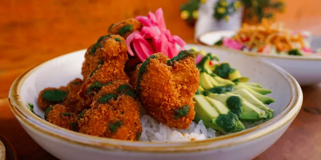 Seattle Plant-Based Food Tour in Pike Place - Image 4