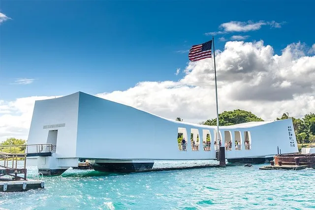 Pearl Harbor Excursion in Spanish - Image 2