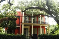 New Orleans Garden District Tour thumbnail 1