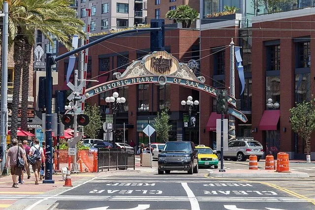 San Diego Gaslamp Walking Tour - Image 2