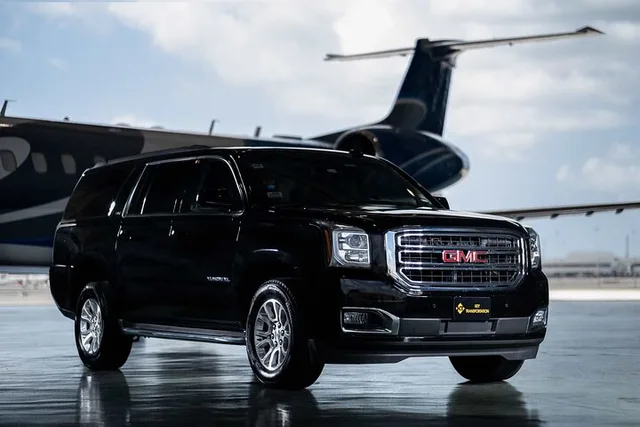 Los Angeles Private Transfer with Chauffeur - Image 4