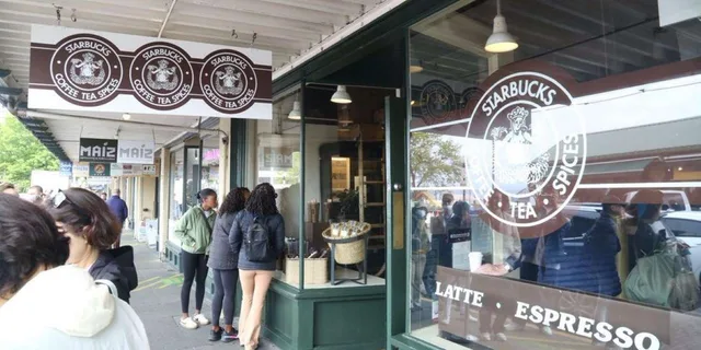 Seattle Coffee Tour: Bean to Cup - Image 3