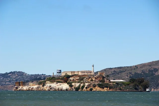 San Francisco Bay Cruise with Audio Guide - Image 1
