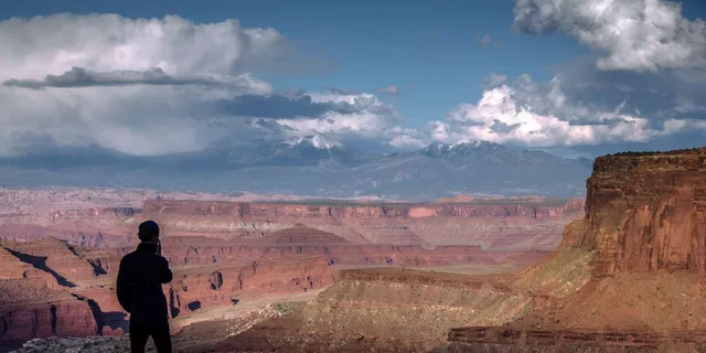 Moab Canyonlands 4x4 Drive and Calm Water Cruise - Image 5