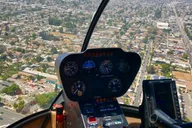 Los Angeles Downtown Helicopter Tour thumbnail 6