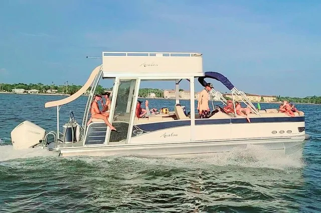 Clearwater Beach Private Boating Funship Tour 4 hr - Image 3