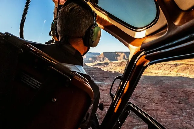 Zion National Park Panoramic Helicopter Flight - Image 4