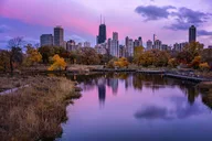 Chicago Sightseeing Transfer by Private Sedan thumbnail 1