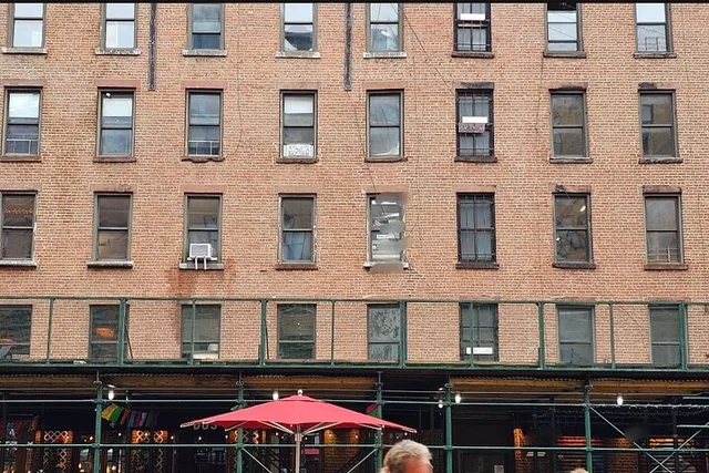 New York Greenwich Village TV Show Walking Tour - Image 6