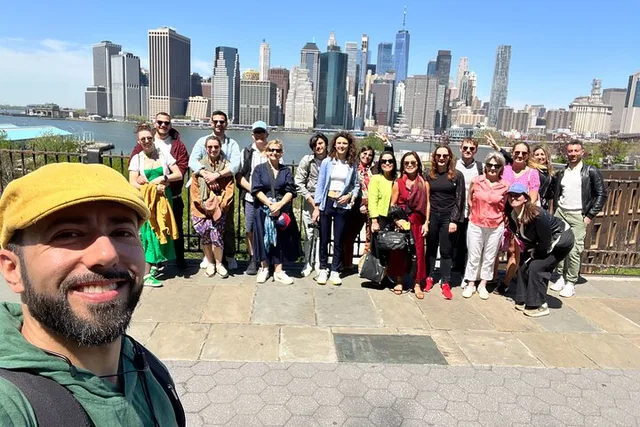Brooklyn Bridge Walking Tour - Image 4