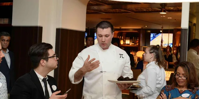 Las Vegas Culinary Tour on the Strip - Image 3