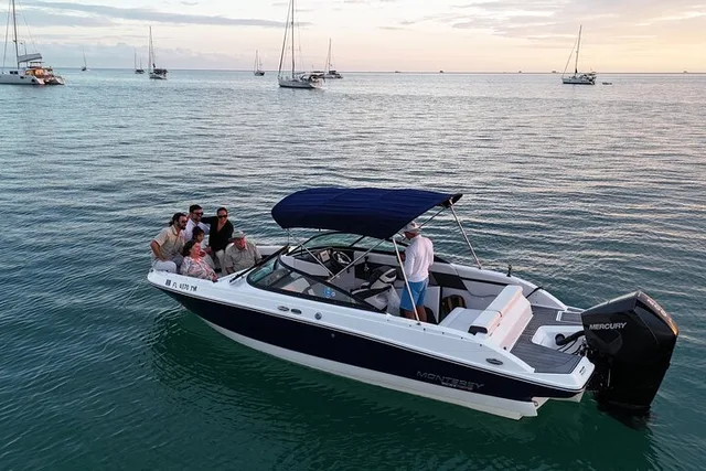 Miami Private Boat Tour 1 Hour - Image 3