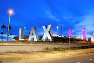 Los Angeles to Palm Springs Transfer thumbnail 4