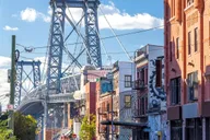 New York Boroughs Half-Day Tour thumbnail 1