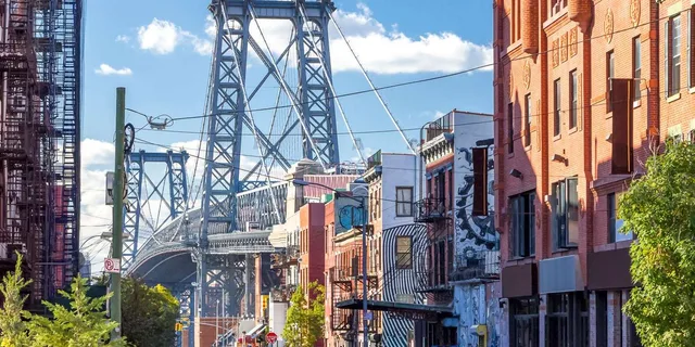 New York Boroughs Half-Day Tour - Image 1