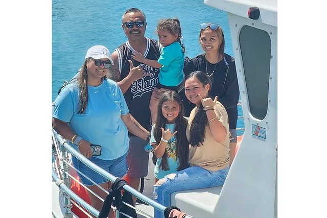 Kona Whale Watching Tour 2.5 Hr - Image 3