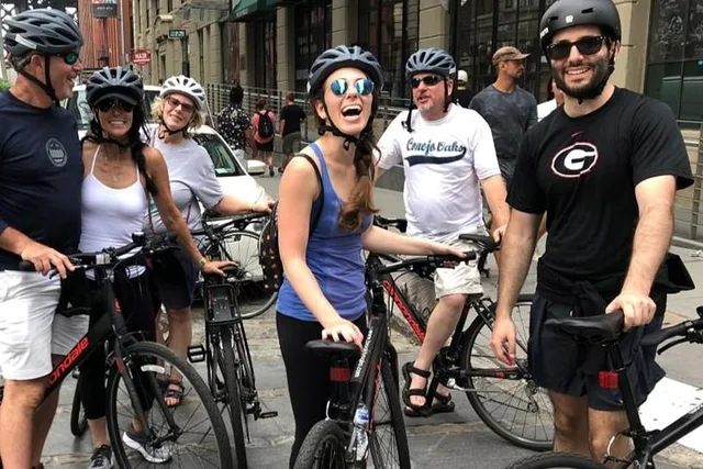 New York City Neighborhoods Bike Tour - Image 2