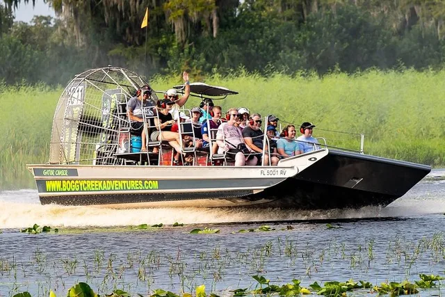 Boggy Creek Airboat Adventure with Gem Mining and Lunch - Image 4