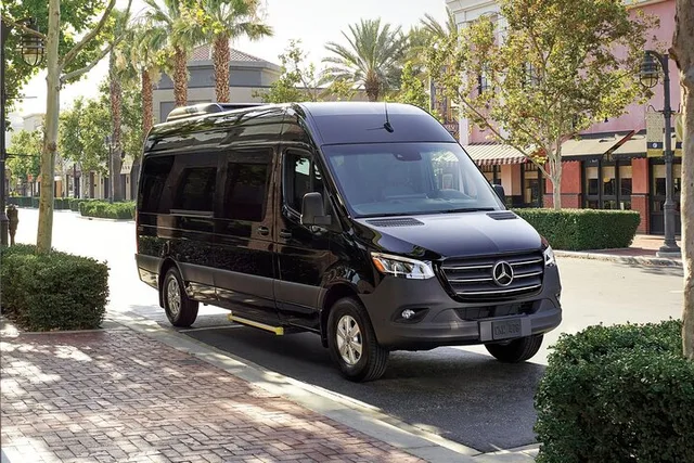 New Orleans Private Airport Transfer - Image 5