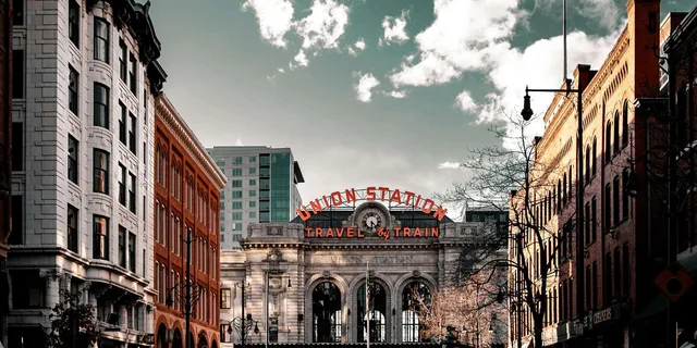 Denver Twisted History Walking Tour 2 hr - Image 2