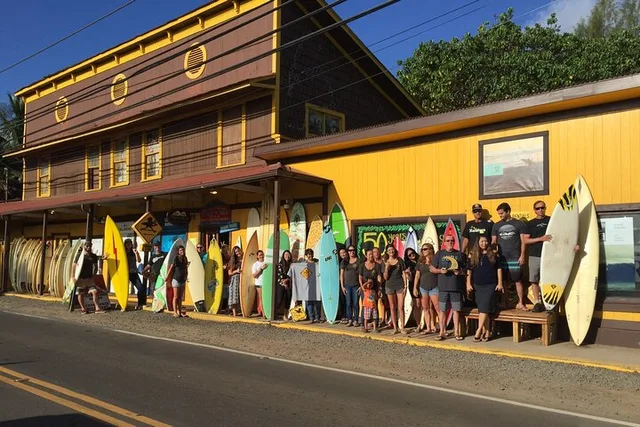 Haleiwa Surf Lesson - Image 4