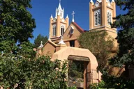Albuquerque Walking Tour: Historic Plaza & Museums 2.5 hr thumbnail 1