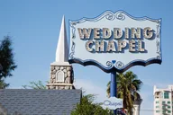 Las Vegas Romantic Walking Tour thumbnail 6
