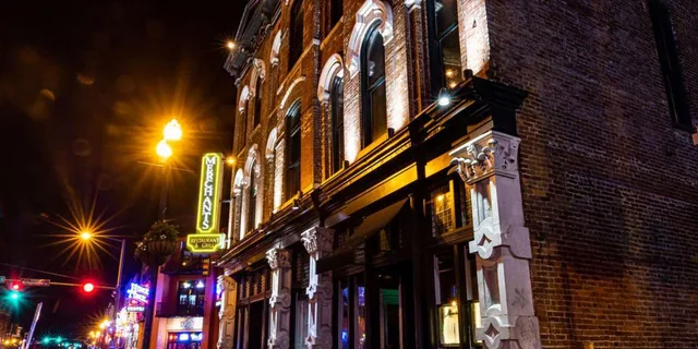 Nashville Ghosts and Booze Haunted Pub Crawl 2 hr - Image 6